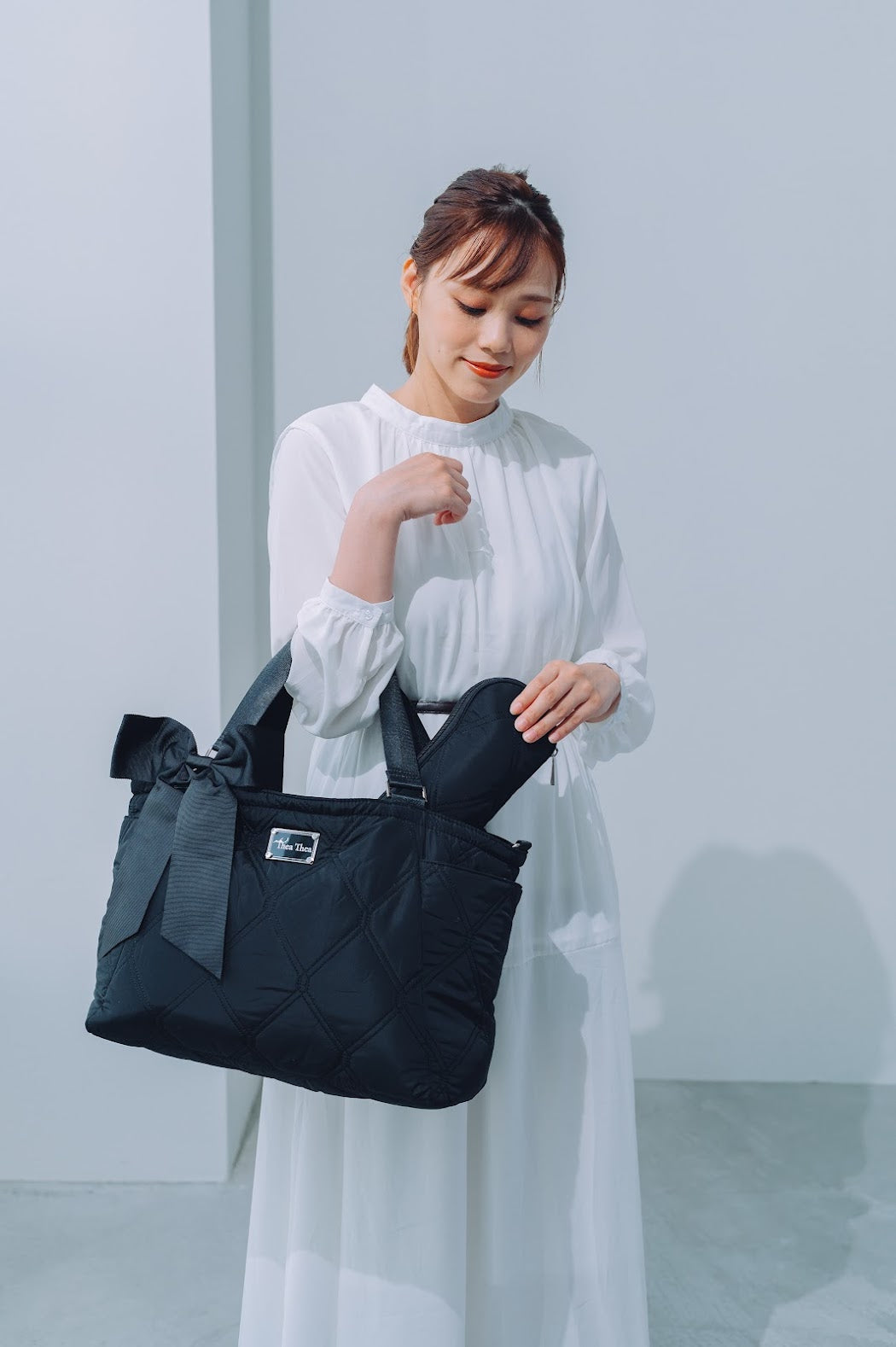 THEA THEA 2wayバッグ　ブラック　トートバッグ ショルダーバック